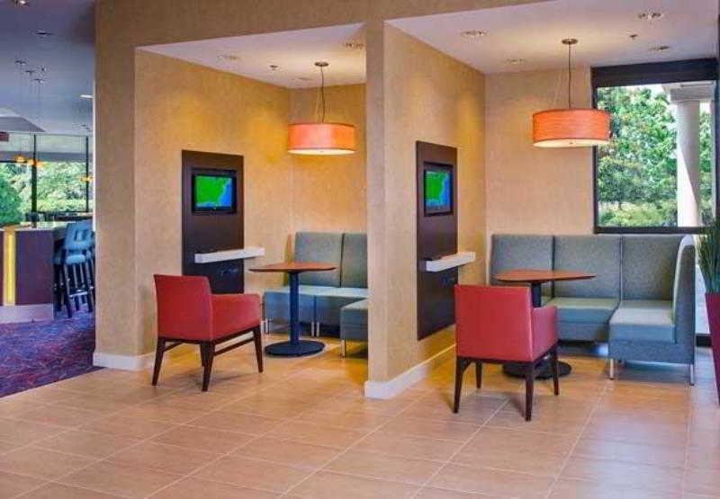 Residence Inn Arlington Pentagon City Restoran fotoğraf