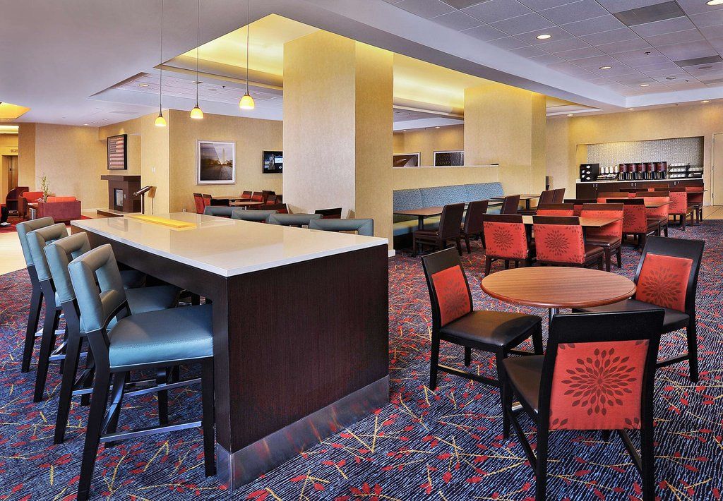 Residence Inn Arlington Pentagon City Restoran fotoğraf